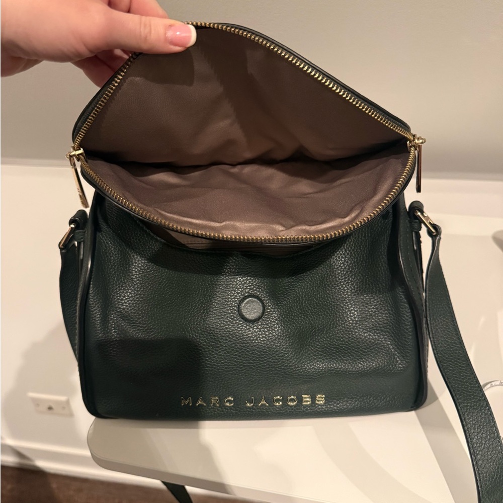 Marc Jacobs Green Leather Women's Crossbody Bag - Picture 7 of 10